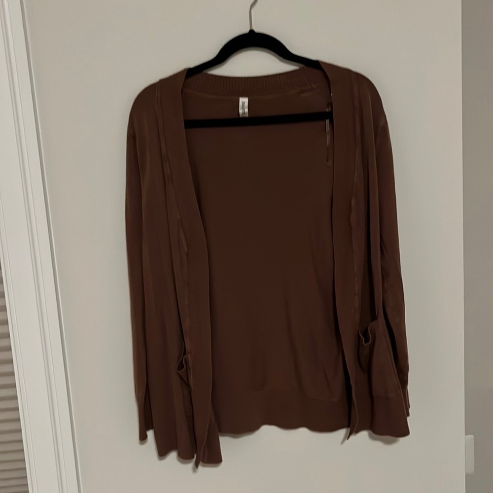 Brown cardigan (XL)
